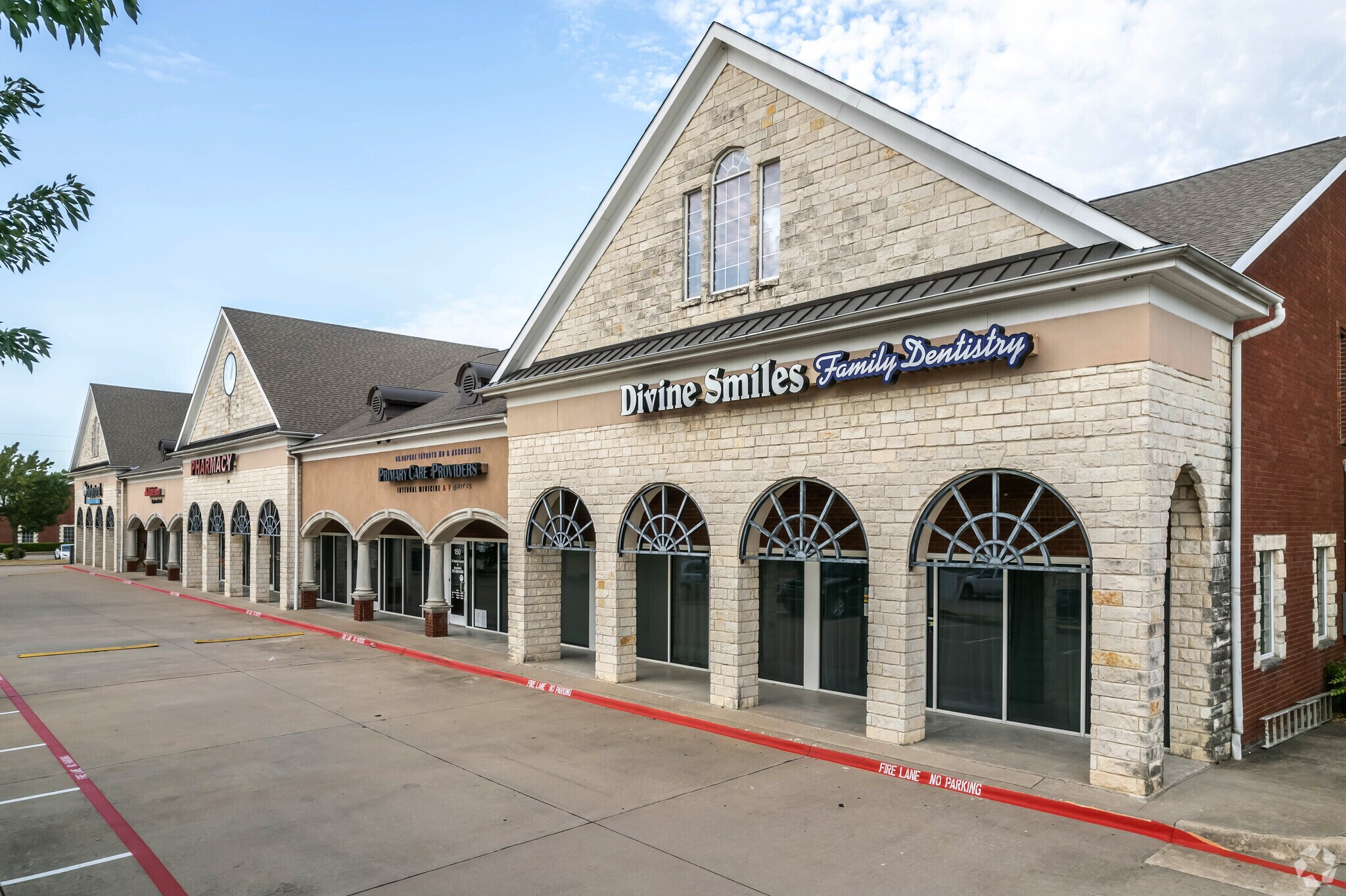 189 N Plano Rd, Richardson, TX à vendre Photo principale- Image 1 de 6