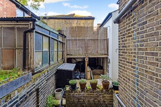 340 Old York Rd, Londres à louer Photo du bâtiment- Image 2 de 20