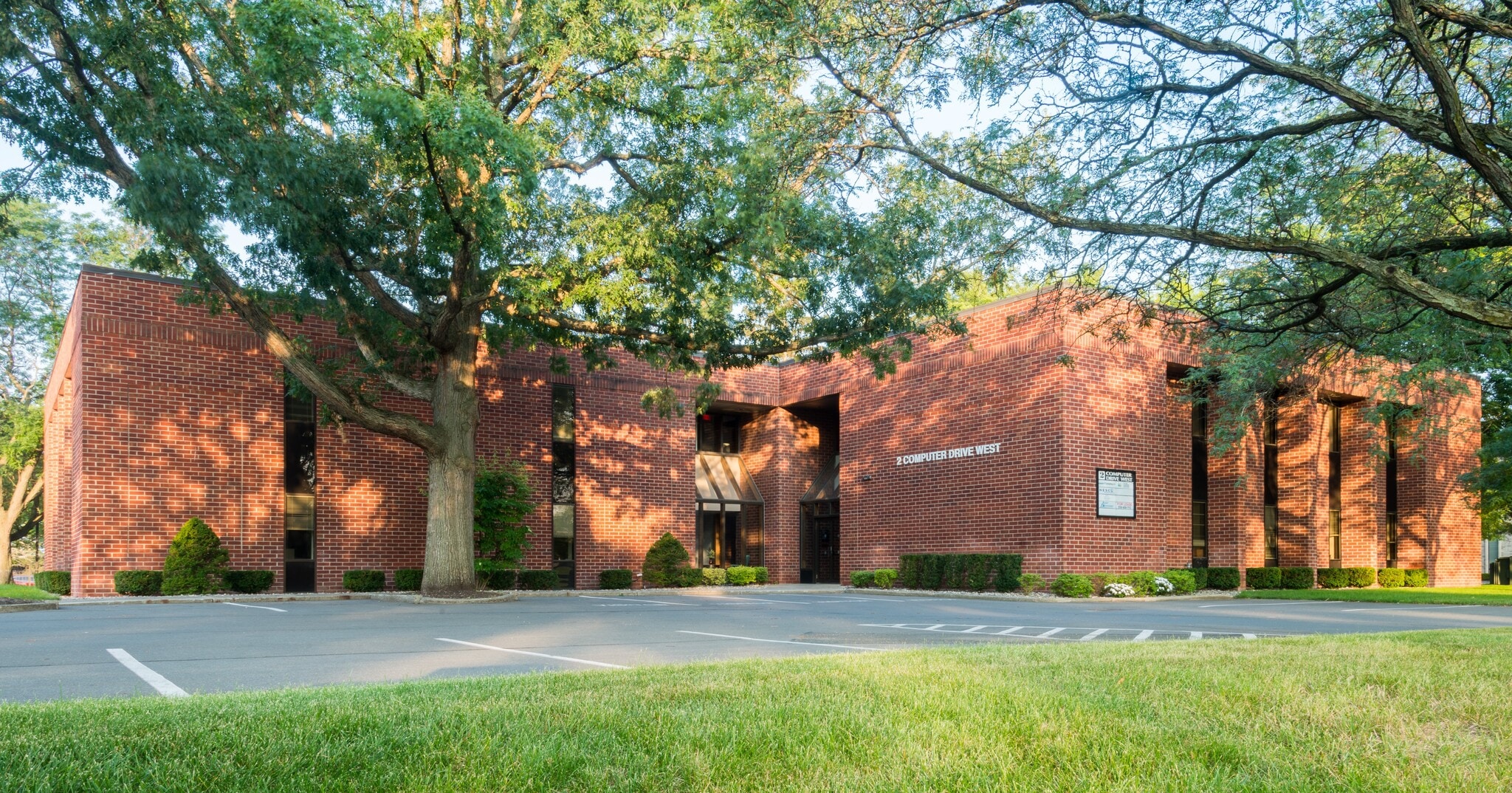 2 Computer Dr W, Albany, NY for lease Building Photo- Image 1 of 1