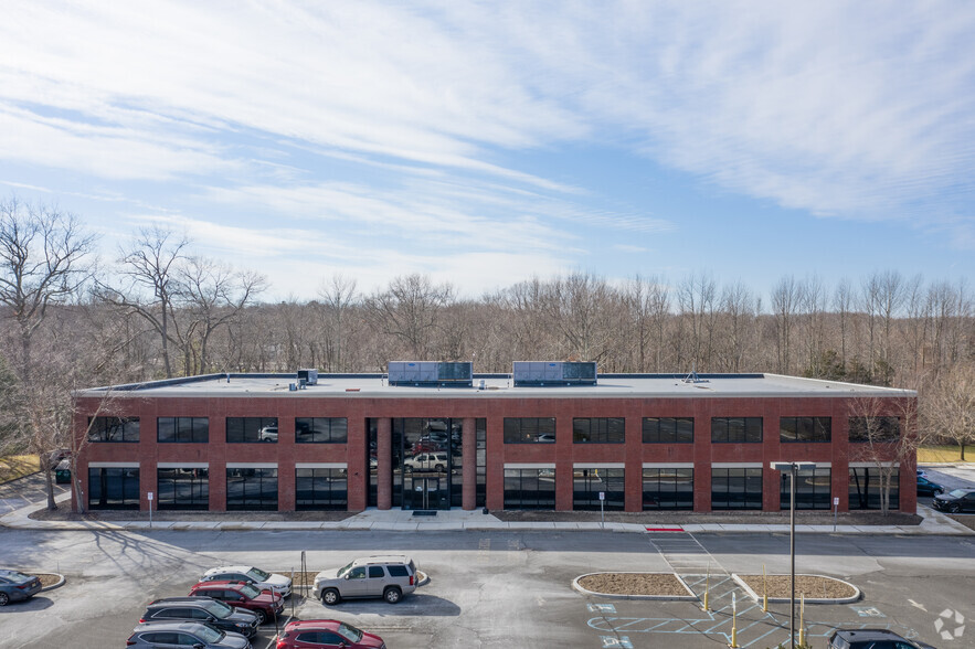 1355 Campus Pky, Wall Township, NJ for lease - Building Photo - Image 2 of 5