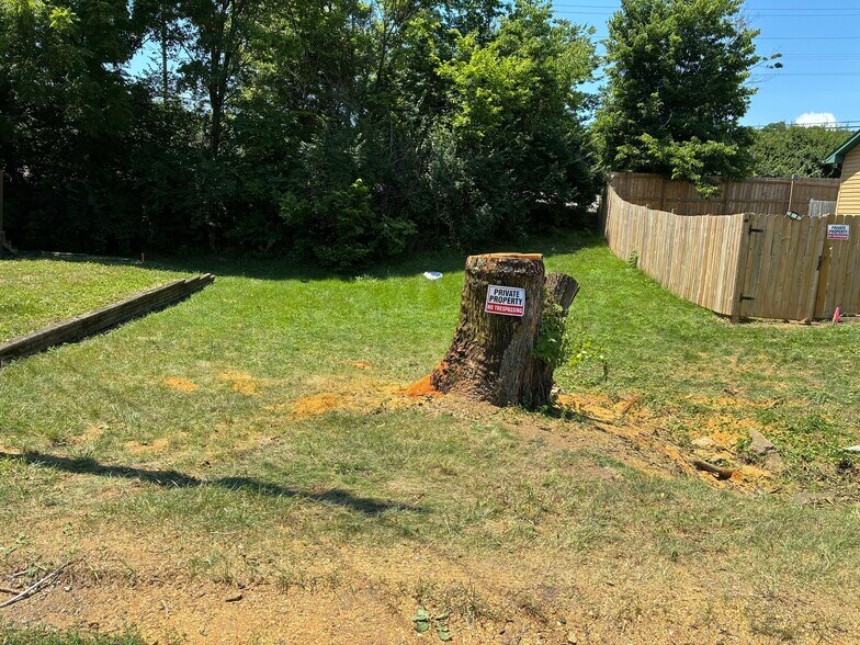 276 Old Nicholson Rd, Walton, KY for sale - Primary Photo - Image 1 of 2