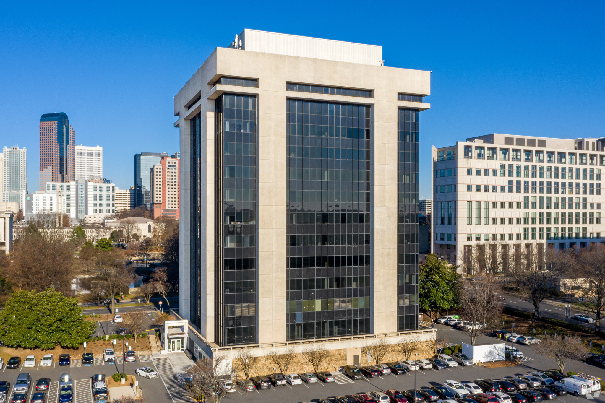 301 S McDowell St, Charlotte, NC à vendre Photo du bâtiment- Image 1 de 1