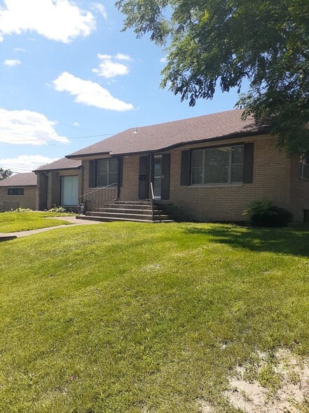 7200 W Main St, Belleville, IL à louer - Photo du bâtiment - Image 2 de 9