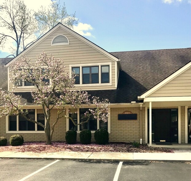 4920 Reed Rd, Columbus, OH for lease - Building Photo - Image 2 of 82