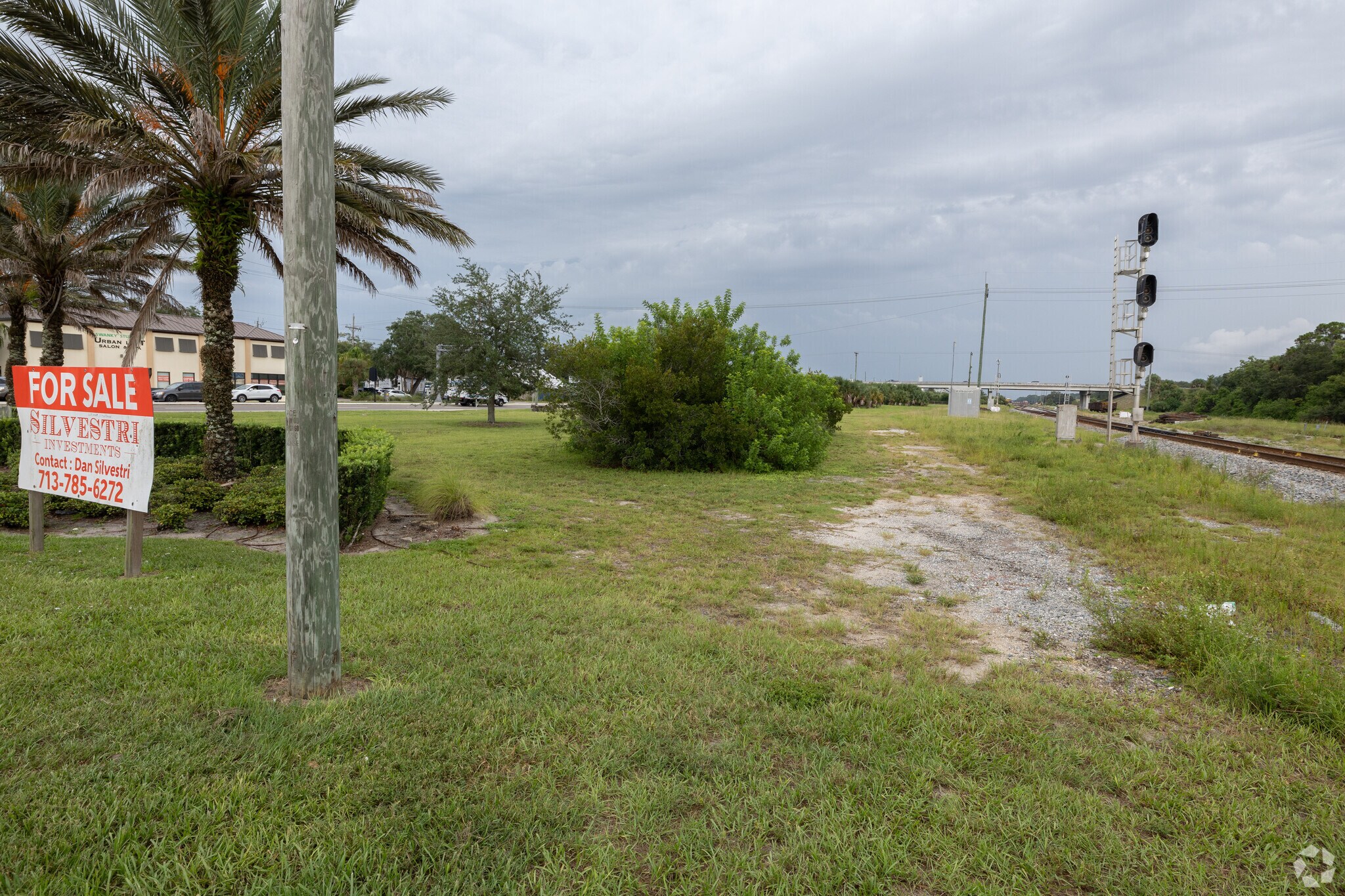 533 Canal St, New Smyrna Beach, FL for sale Primary Photo- Image 1 of 2