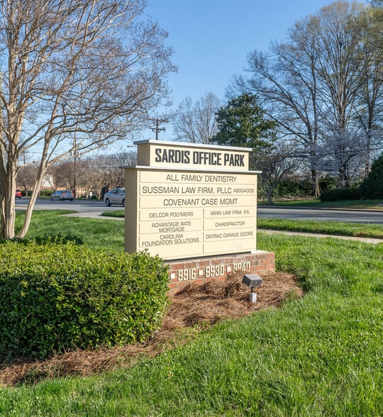 Sardis Office Park portfolio of 4 properties for sale on LoopNet.ca - Building Photo - Image 2 of 6