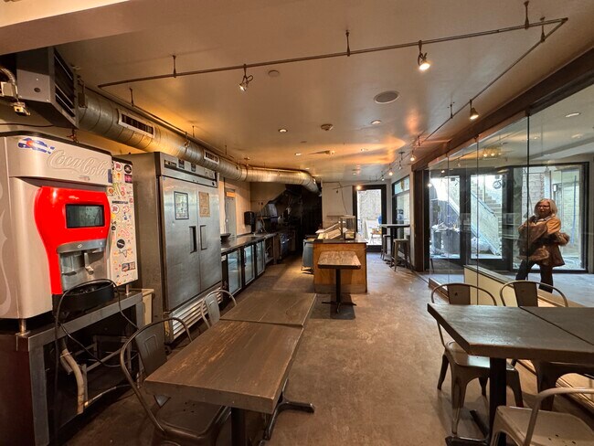 Plus de détails pour 520 E Cooper Ave, Aspen, CO - Commerce de détail à louer
