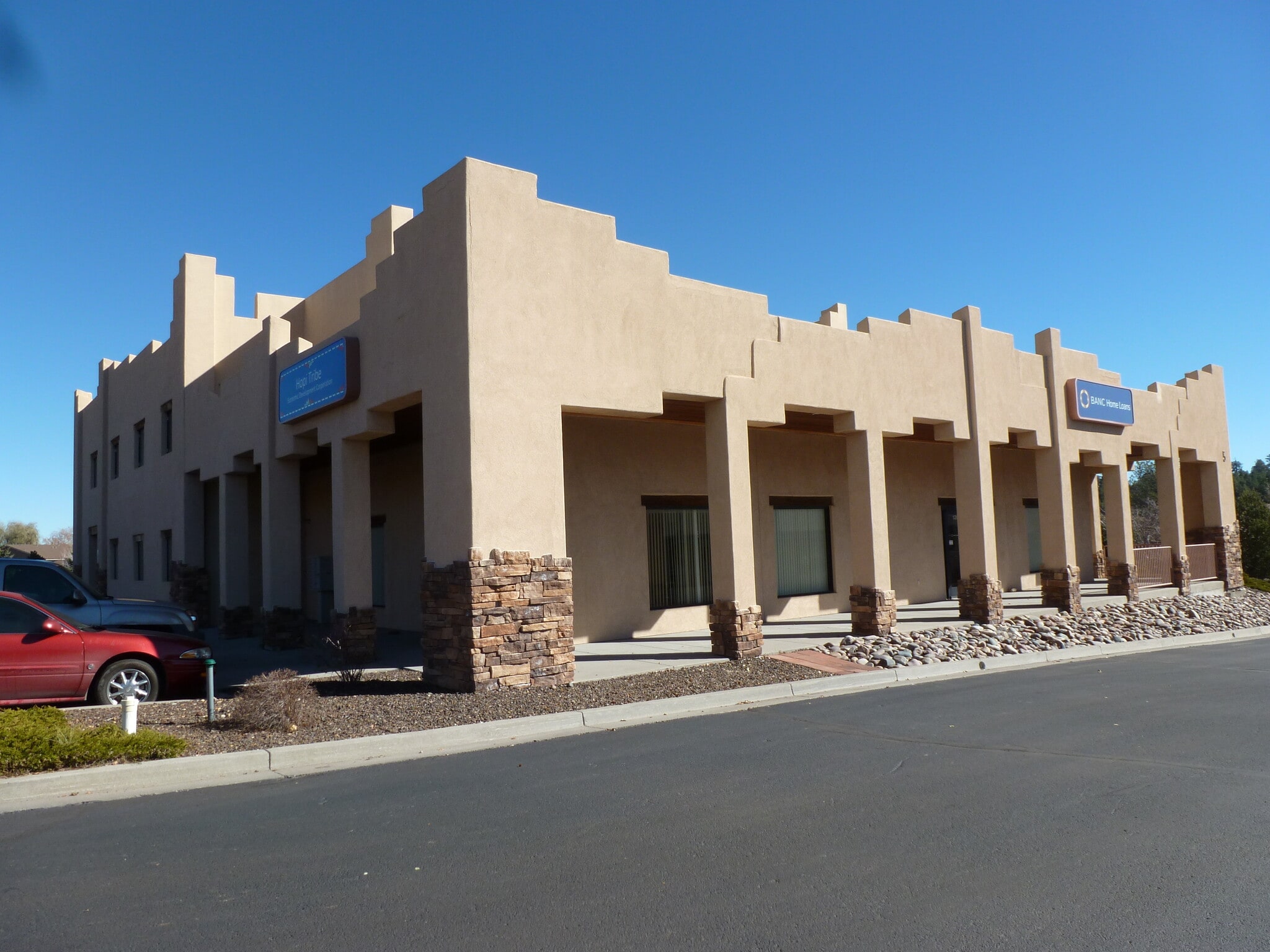 5200 E Cortland Blvd, Flagstaff, AZ for lease Interior Photo- Image 1 of 7