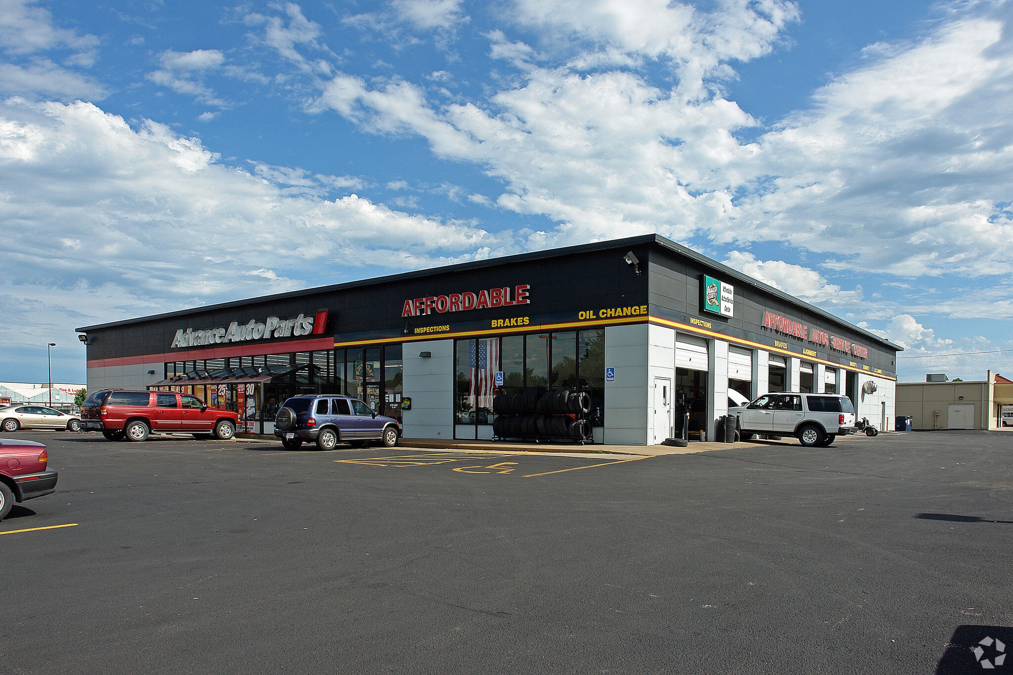 303 E Pawnee St, Wichita, KS à vendre Photo principale- Image 1 de 5