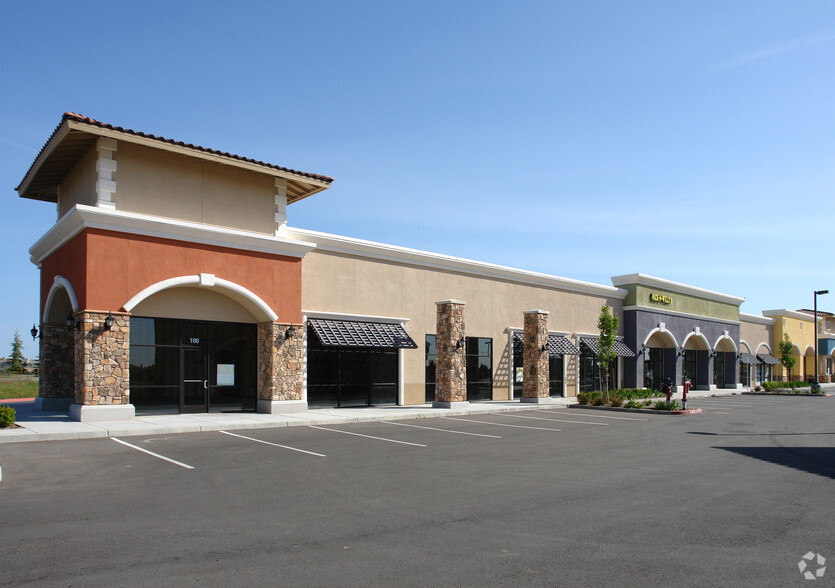 2505 W Taron Ct, Elk Grove, CA for sale - Building Photo - Image 3 of 5