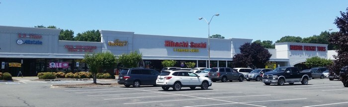 8045-8081 W Broad St, Richmond, VA for lease - Building Photo - Image 1 of 8