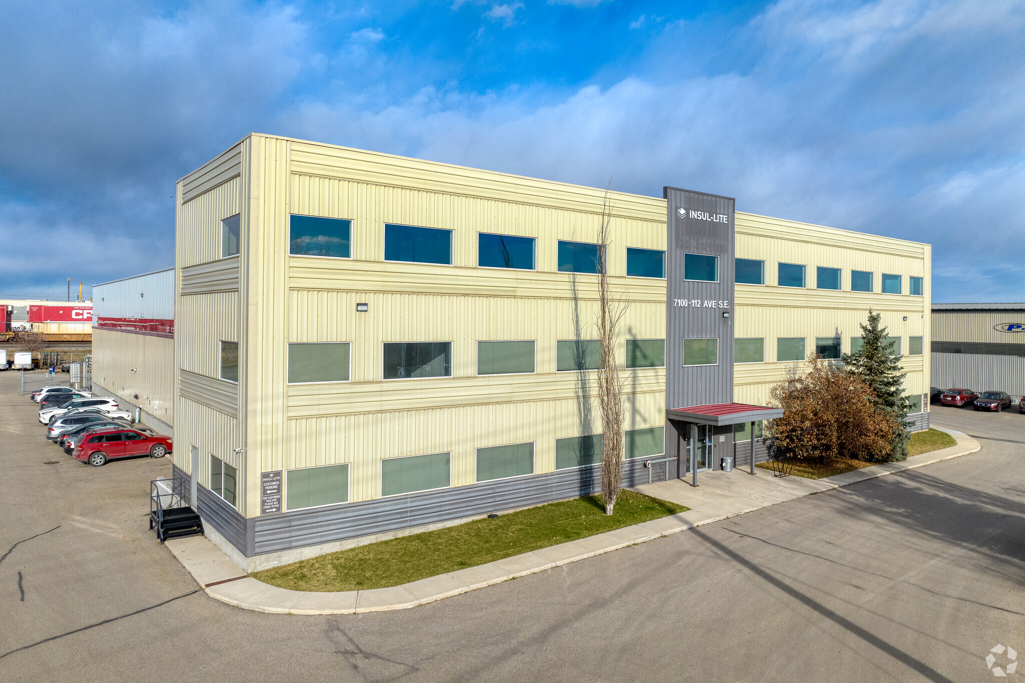 7100 112th Ave SE, Calgary, AB for lease Building Photo- Image 1 of 6