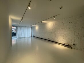 384 Van Brunt St, Brooklyn, NY for lease Interior Photo- Image 2 of 12