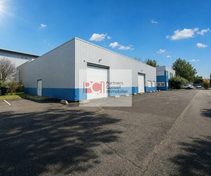 Flex in Gallargues-le-Montueux for lease - Building Photo - Image 3 of 3