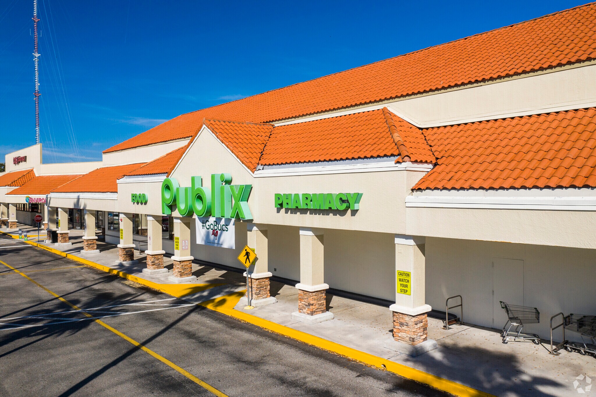 5301-5553 Fruitville Rd, Sarasota, FL for lease Primary Photo- Image 1 of 62