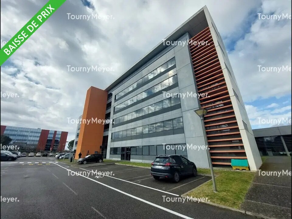 Office in Toulouse for lease Building Photo- Image 1 of 13