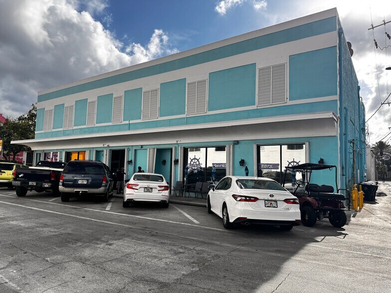 800-804 Lake Ave, Lake Worth, FL à vendre - Photo du bâtiment - Image 3 de 7