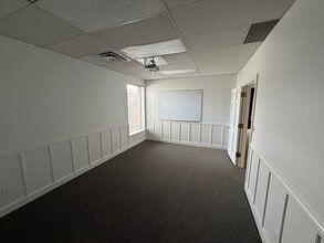 261 E Broadway, Salt Lake City, UT for lease Interior Photo- Image 1 of 3