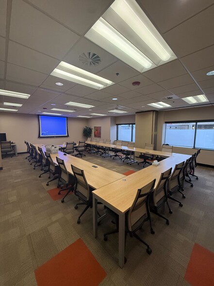 50 W Broadway, Salt Lake City, UT for lease - Building Photo - Image 2 of 10