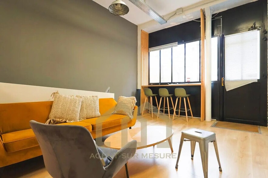 2 Rue Lacharrière, Paris for lease - Building Photo - Image 2 of 26