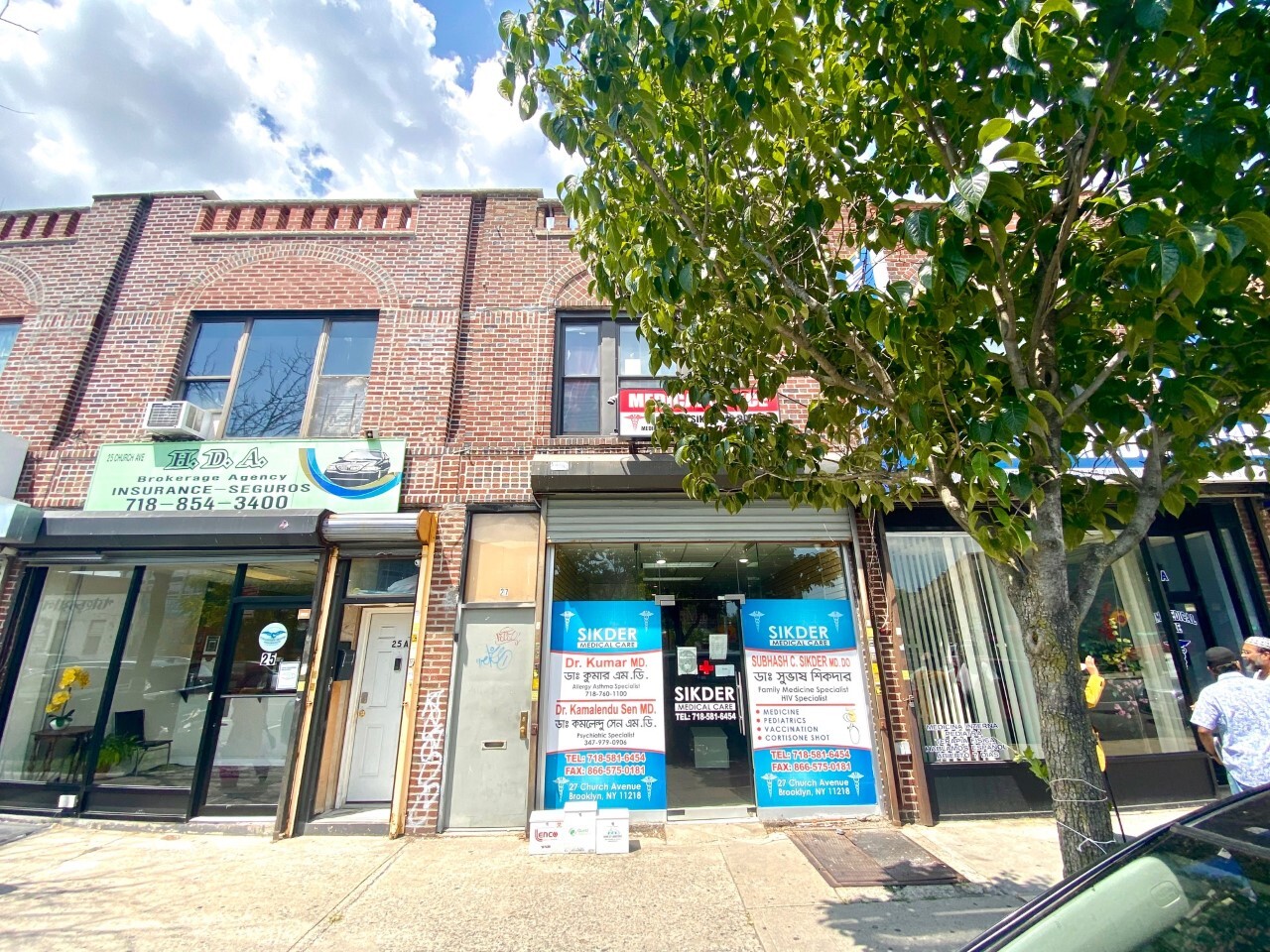 27 Church Ave, Brooklyn, NY à vendre Photo principale- Image 1 de 4