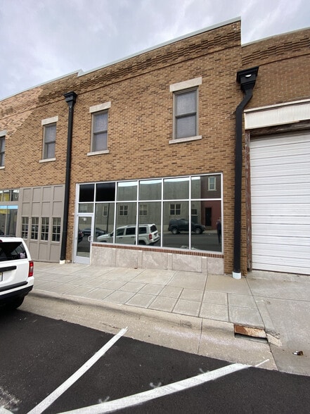 509 W Olive St, Springfield, MO for sale - Building Photo - Image 2 of 41