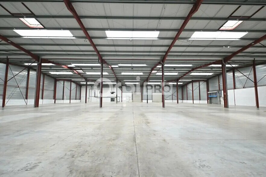 Bureau dans Miribel à louer - Photo intérieure - Image 2 de 12