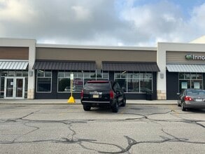 13908-13998 Cedar Rd, University Heights, OH for lease Building Photo- Image 1 of 1