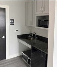 1764 Heritage Center Dr, Wake Forest, NC for lease Interior Photo- Image 2 of 3