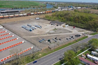 2000 Dolton Rd, Calumet City, IL - aerial  map view - Image1