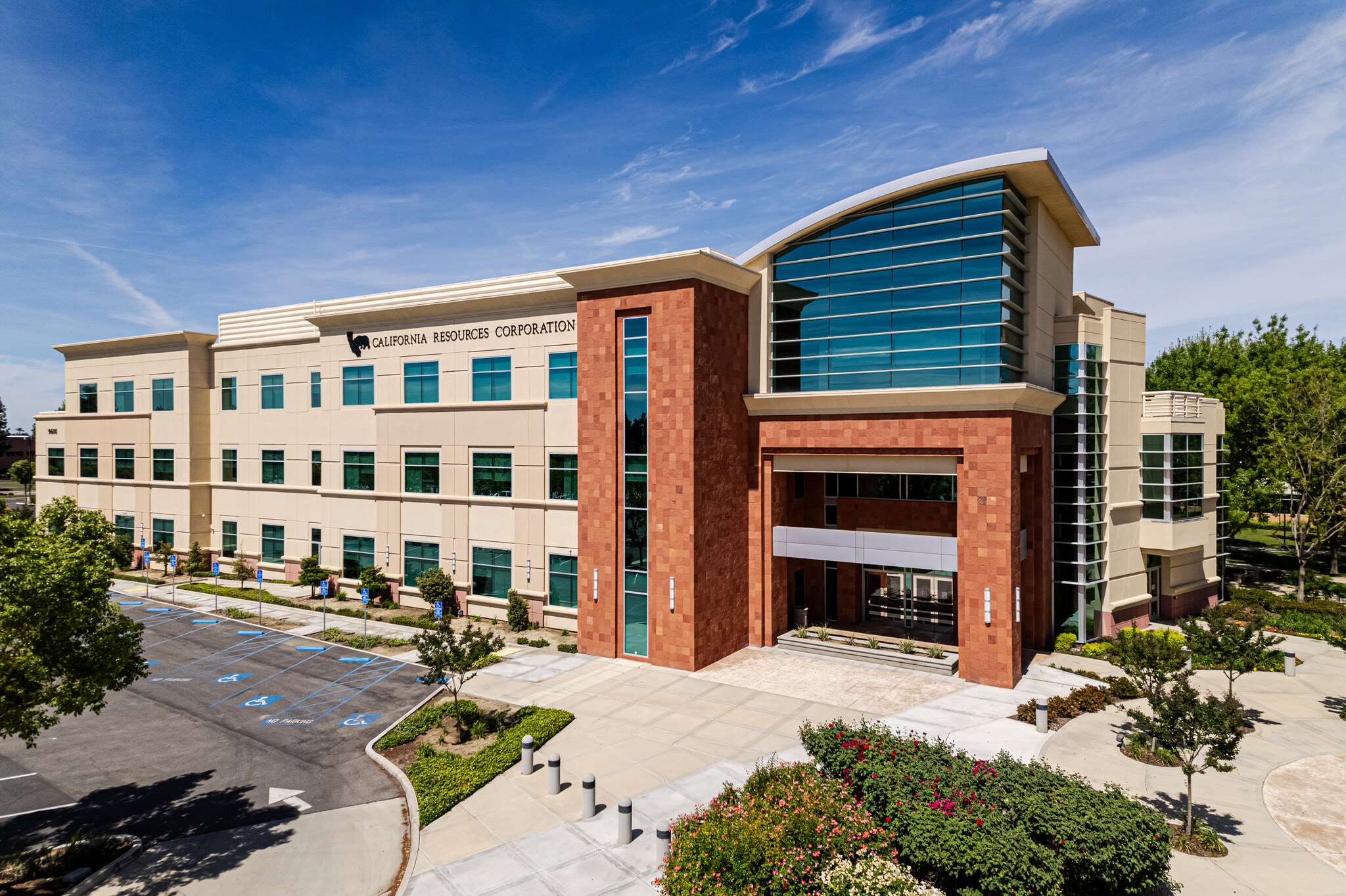 9600 Ming Ave, Bakersfield, CA for lease Primary Photo- Image 1 of 12