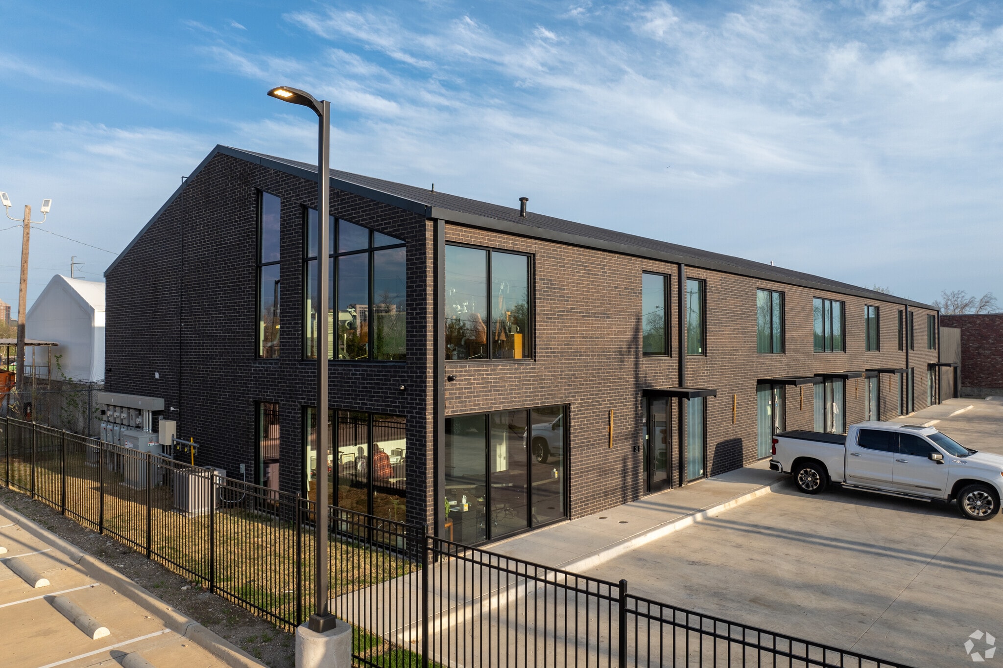 4750 Iberia Ave, Dallas, TX for sale Building Photo- Image 1 of 23