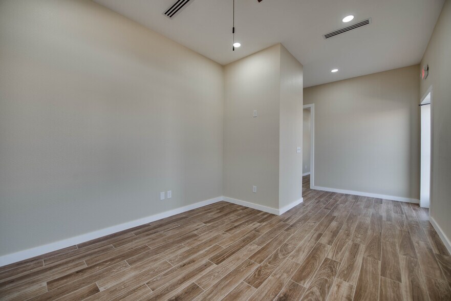 1712 FM 1788, Midland, TX à louer - Photo du bâtiment - Image 3 de 29
