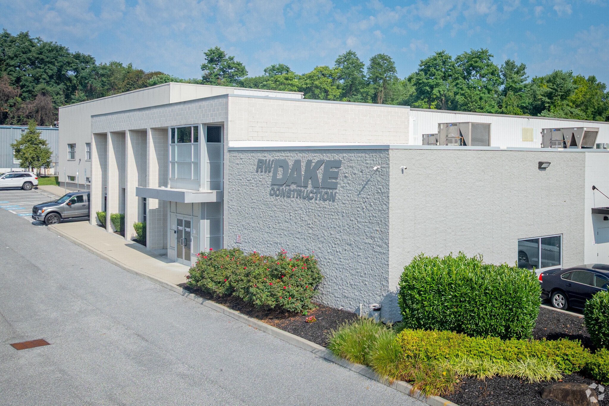 10331 S Dolfield Rd, Owings Mills, MD for lease Primary Photo- Image 1 of 5