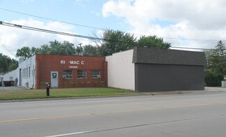 Plus de détails pour 14488 E Ten Mile Rd, Warren, MI - Industriel à vendre