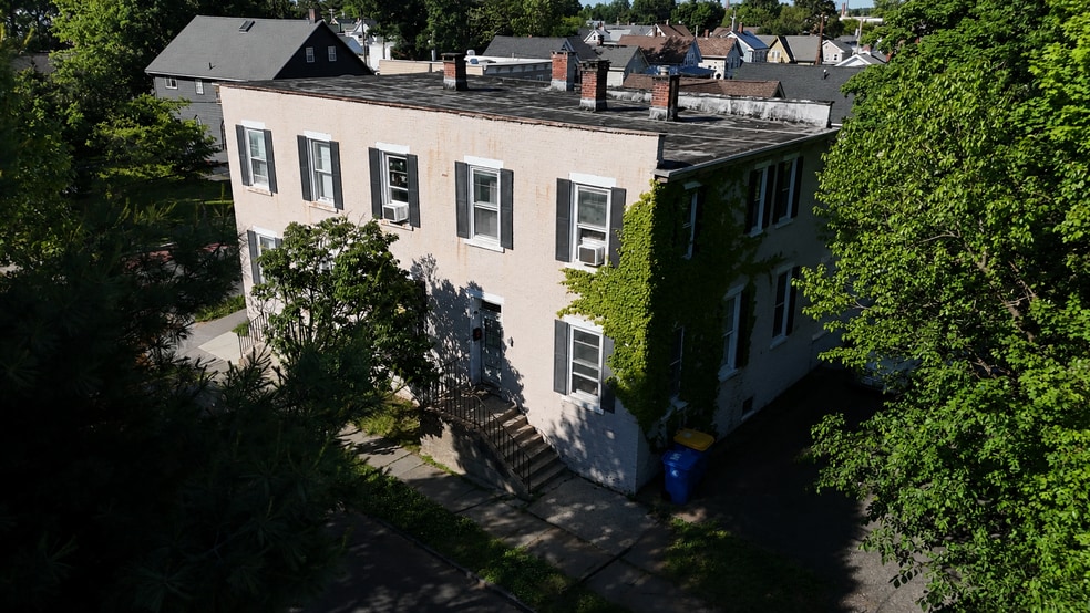 86-90 Pine St, Kingston, NY for sale - Building Photo - Image 3 of 8