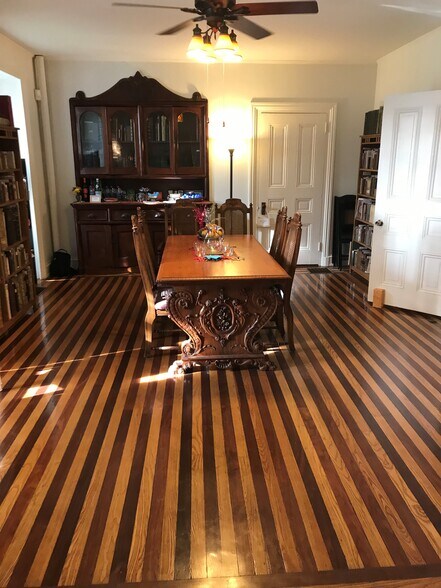 2275 Bridge St, Philadelphia, PA à vendre - Photo intérieure - Image 2 de 4