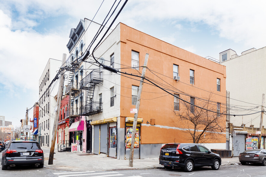 694 Courtlandt Ave, Bronx, NY for sale - Building Photo - Image 2 of 2