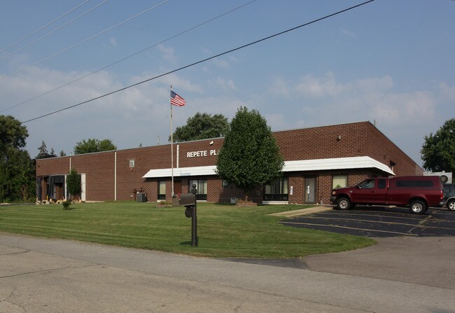 More details for 2633 Kaneville Ct, Geneva, IL - Industrial for Lease