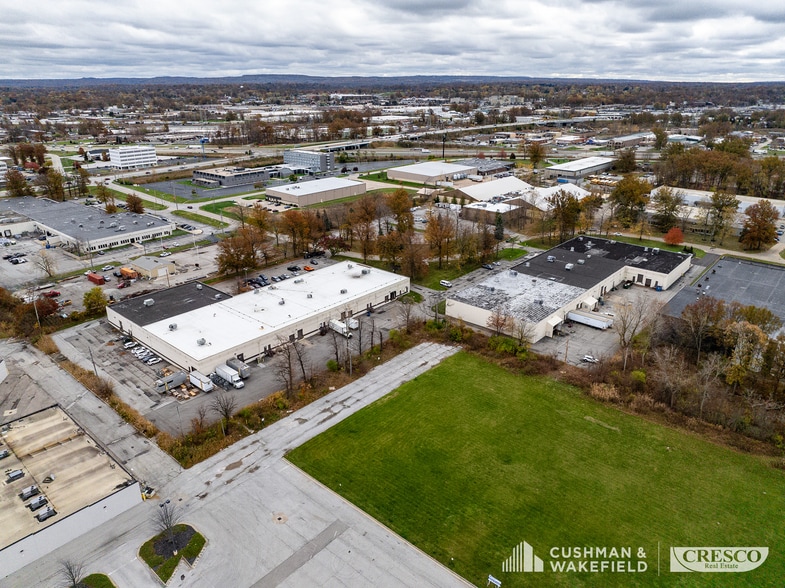 34525 Melinz Pky, Eastlake, OH for lease - Building Photo - Image 3 of 9