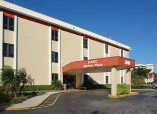 Plus de détails pour 3001 NW 49th Ave, Lauderdale Lakes, FL - Bureau/Médical, Médical à louer