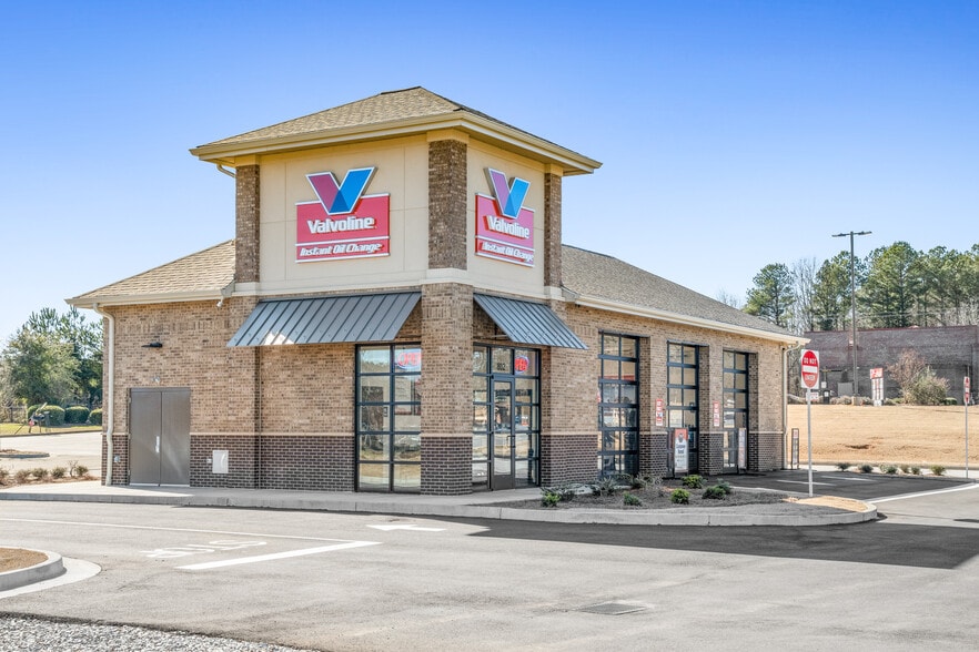 802 Glynn St N, Fayetteville, GA for sale - Building Photo - Image 2 of 4