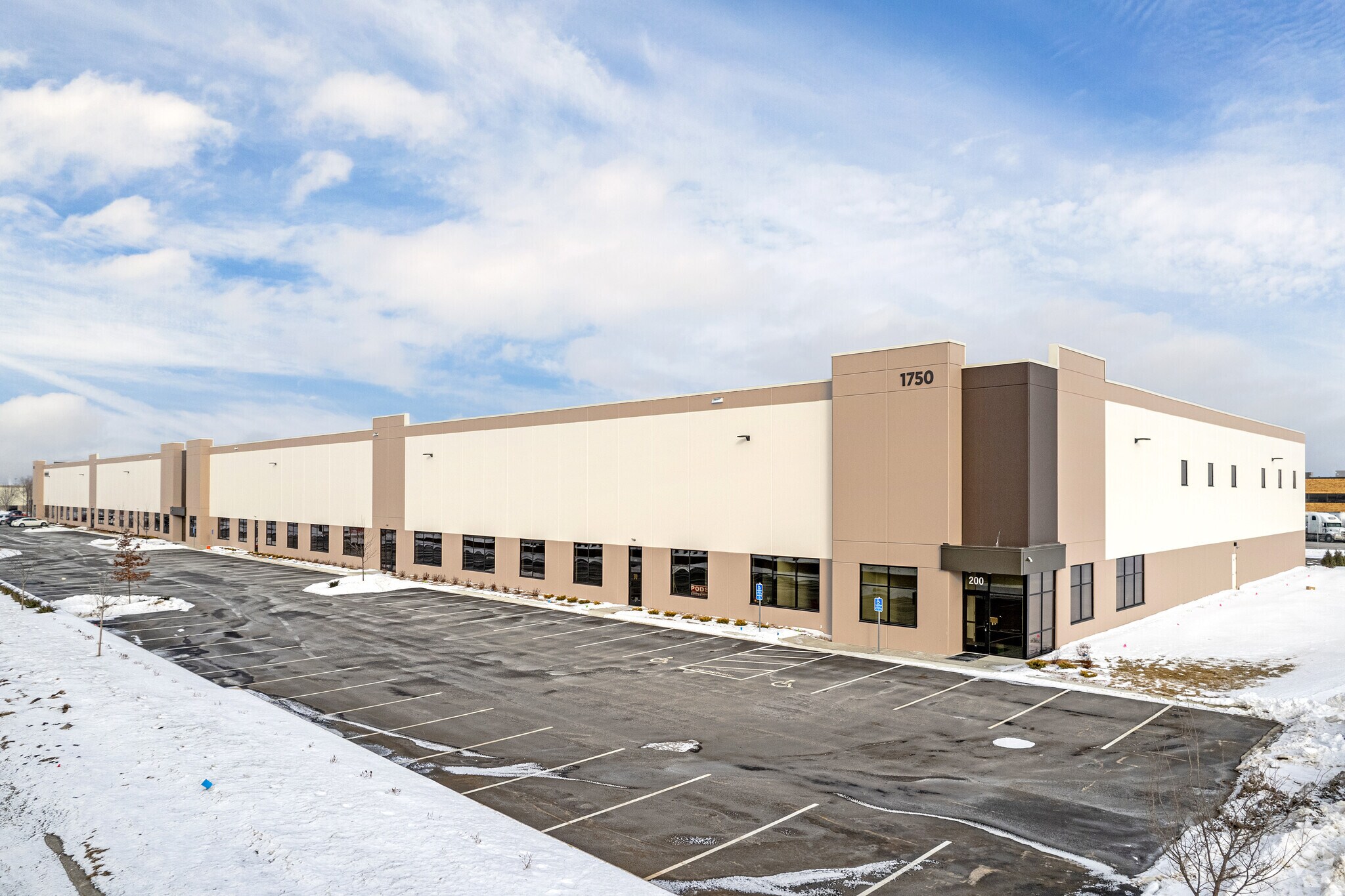 1750 126th St, Burnsville, MN for lease Primary Photo- Image 1 of 4