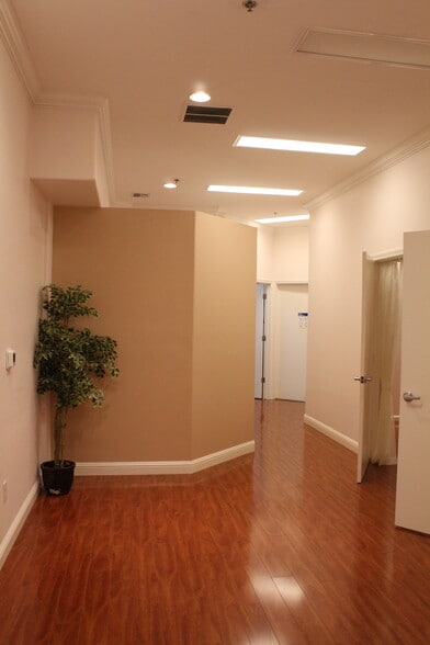 2234 El Camino Real, Santa Clara, CA for lease - Building Photo - Image 2 of 17