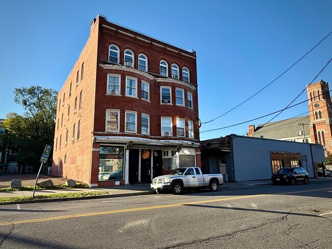 Plus de détails pour 93 Front St, Binghamton, NY - Multi-résidentiel à vendre