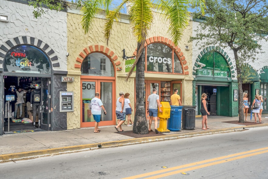 211 Duval St, Key West, FL for lease - Building Photo - Image 3 of 28
