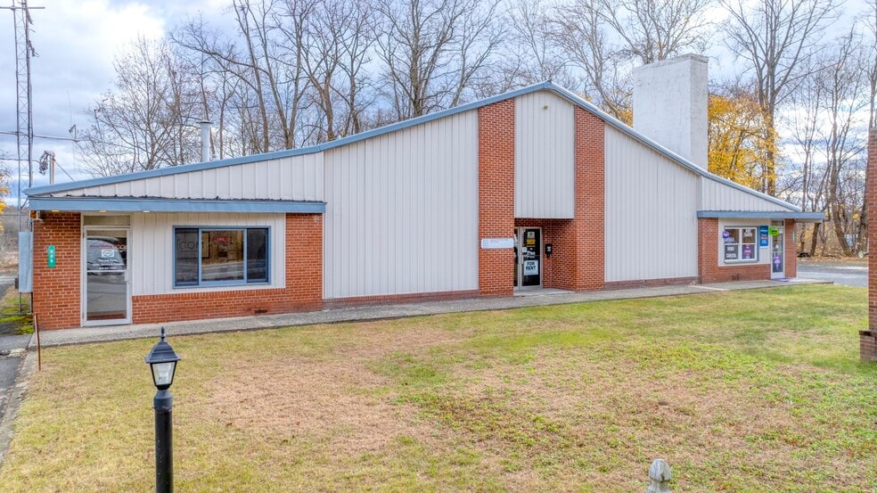 447 Broadway, Ulster Park, NY for sale - Building Photo - Image 3 of 67