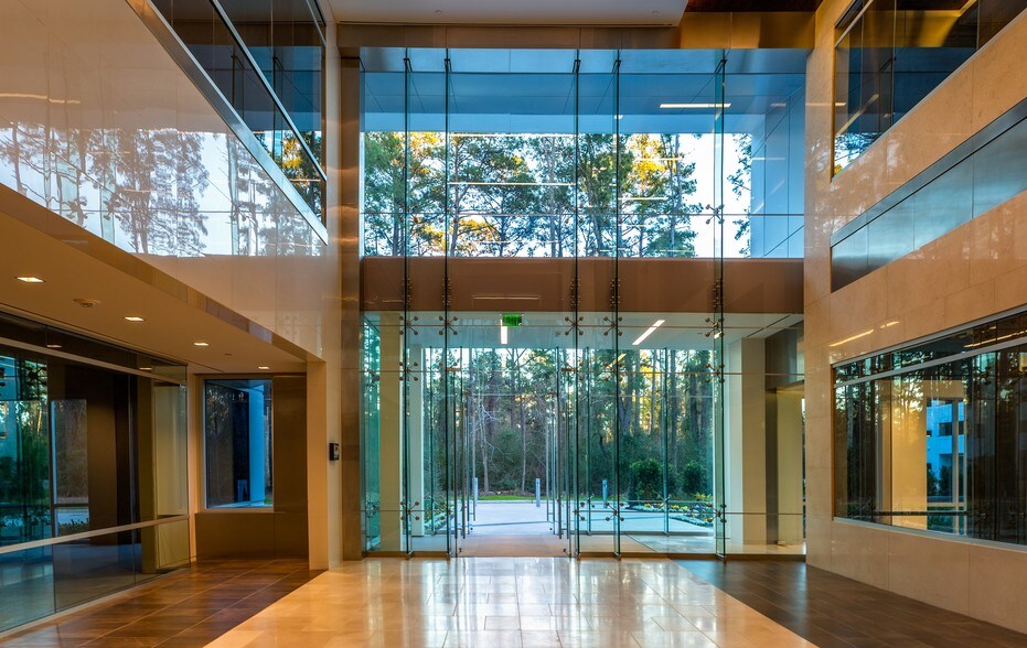 1575 Sawdust Rd, The Woodlands, TX à louer - Hall d’entrée - Image 3 de 9