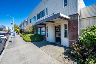 3423-3425 Broadway Ave, Everett, WA à louer Photo du bâtiment- Image 1 de 4