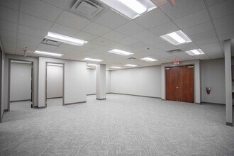 258 Southhall Ln, Maitland, FL for lease Interior Photo- Image 1 of 5